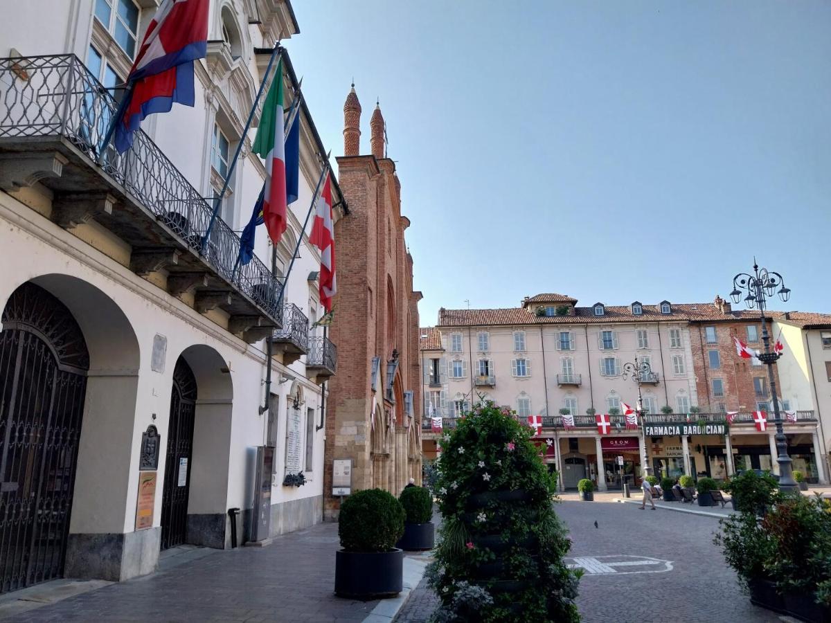 Casa Cozy - Comodo Appartamento In Asti Centro Zewnętrze zdjęcie